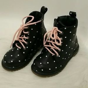 Toddler Boots size 7